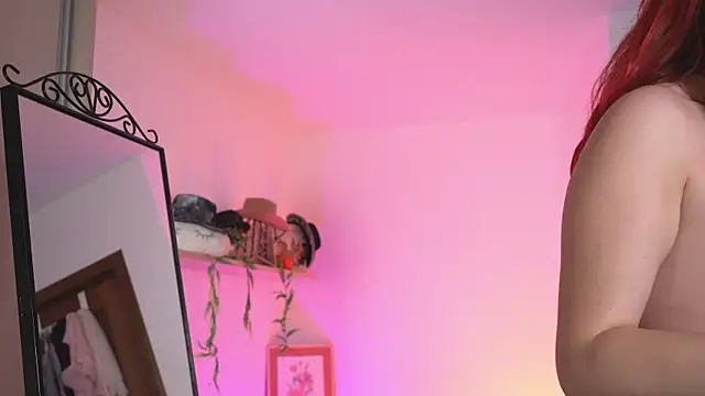 Amaliamour online show from March 2025 06:40:02 AM