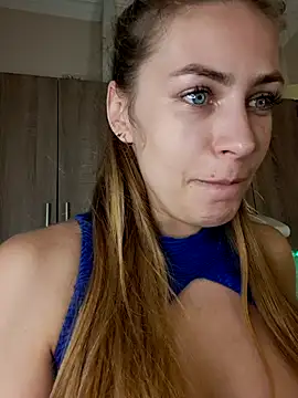 Keli Jessi online show from February 2025 05:01:01 PM