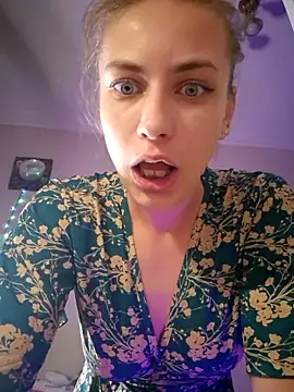 Keli Jessi online show from April 2026 06:13:02 PM