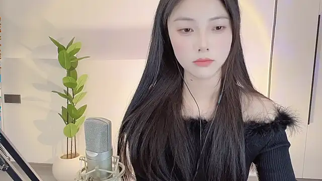 HaagenDazs  online show from February 2025 01:10:01 PM