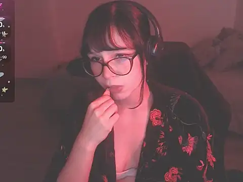 Snapshot of modjo_ chatting on February 2025 03:11:02 AM modjo online show from February 2025 03:11:02 AM