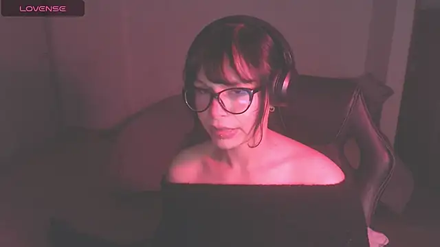 Snapshot of modjo_ chatting on September 2025 05:46:01 AM modjo online show from September 2025 05:46:01 AM