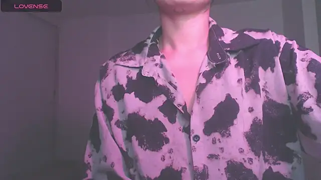 Snapshot of modjo_ chatting on October 2025 03:40:02 AM modjo online show from October 2025 03:40:02 AM