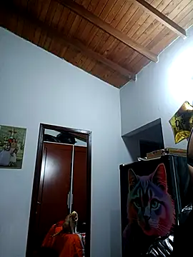 LunaZambrano online show from October 2025 01:47:01 AM