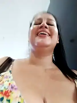 keilymadam online show from December 2024 04:14:02 PM