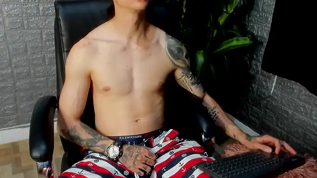 Snapshot of Dmtry6 chatting on February 2026 10:32:02 PM Dmtry6 online show from February 2026 10:32:02 PM