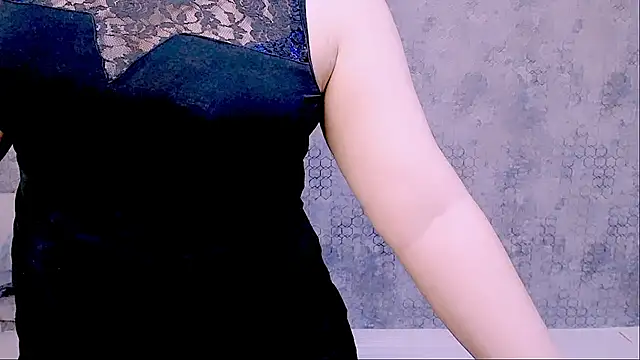 Djullia online show from February 2025 09:13:02 AM