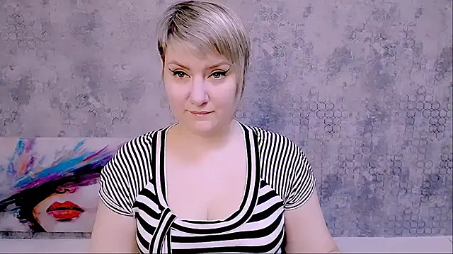 Djullia online show from February 2025 06:10:02 AM