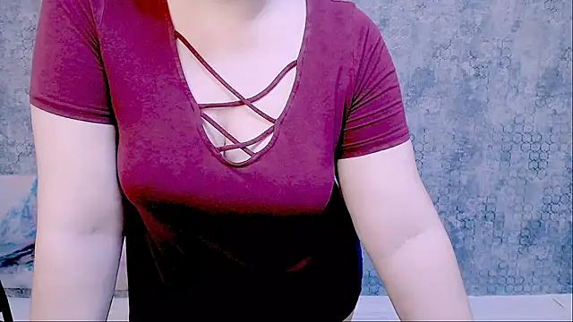 Djullia online show from March 2025 12:20:01 PM