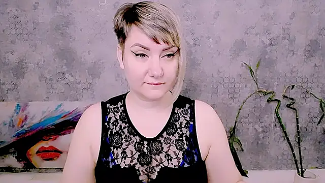Djullia online show from May 2026 05:04:01 AM