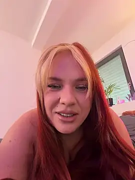 AnjaAmelia online show from April 2026 09:36:02 AM