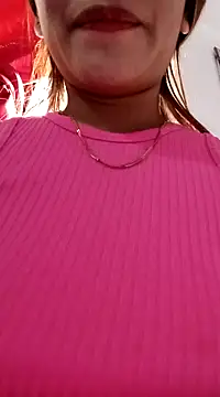 annie-19 online show from January 2025 06:35:01 PM