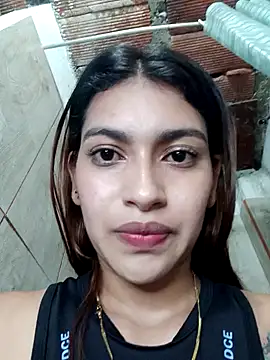 annie-19 online show from February 2025 05:37:01 PM