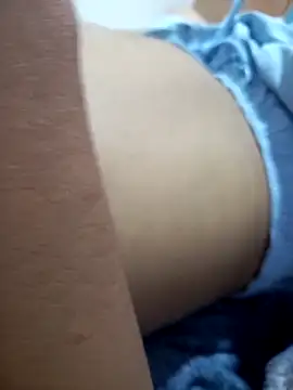 annie-19 online show from November 2025 04:45:02 AM