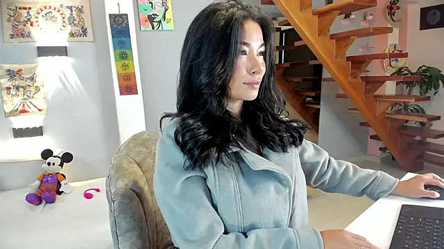 CelesteBreedlove online show from February 2026 12:27:01 PM