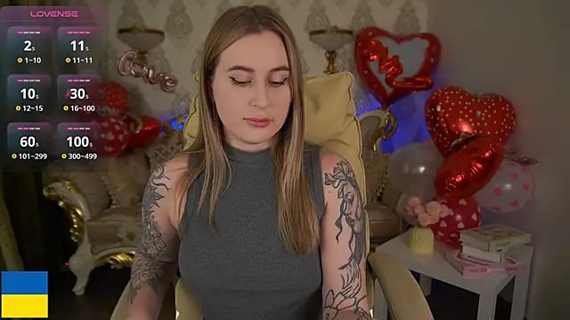 ArolinaNight online show from February 2025 10:04:01 PM