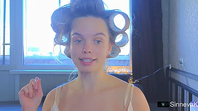 sinteas online show from September 2025 01:05:02 PM