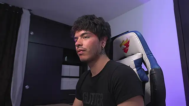 Snapshot of _morghan_ chatting on April 2026 11:54:02 PM morghan online show from April 2026 11:54:02 PM