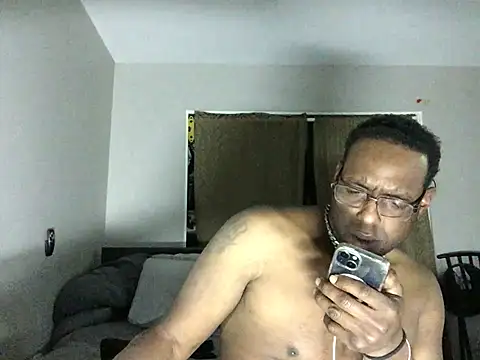 Snapshot of Londonfrotadejr chatting on March 2025 12:58:01 PM Londonfrotadejr online show from March 2025 12:58:01 PM