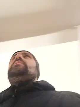 Snapshot of Govora chatting on February 2025 10:01:02 AM Govora online show from February 2025 10:01:02 AM