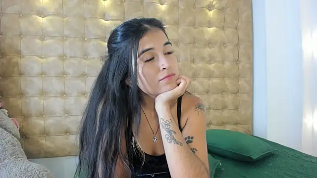 violet giraldo online show from July 2026 06:46:01 PM
