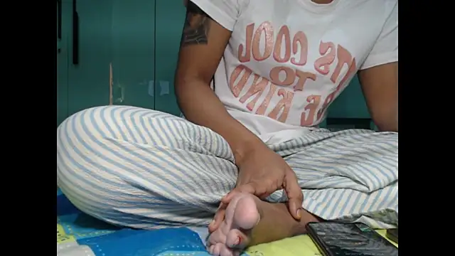 CuteRhea69 online show from February 2026 01:33:02 PM