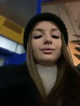 KrisMagnoly online show from December 2024 04:23:01 PM