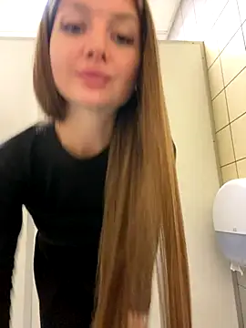 KrisMagnoly online show from September 2025 05:49:01 PM