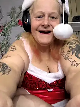 davisdesiresxh online show from December 2025 06:16:01 PM