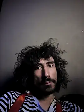 Snapshot of SpeedMagnumBlade6669 chatting on February 2026 12:48:01 AM SpeedMagnumBlade6669 online show from February 2026 12:48:01 AM