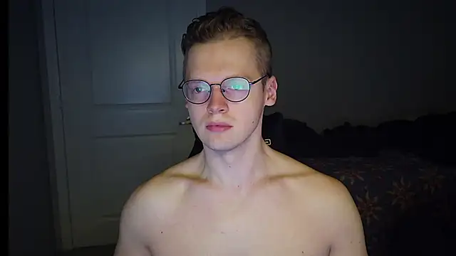 doloresman online show from February 2026 07:12:02 PM