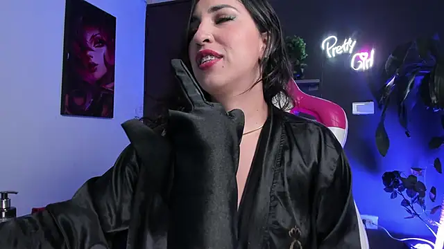 Katiehill 1 online show from December 2025 07:53:02 PM