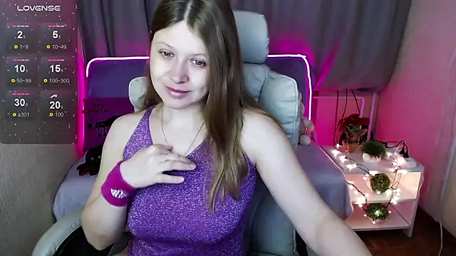 alekasamui online show from December 2024 09:28:01 PM
