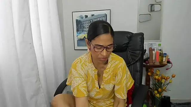 Aries Mature online show from March 2025 06:01:01 PM