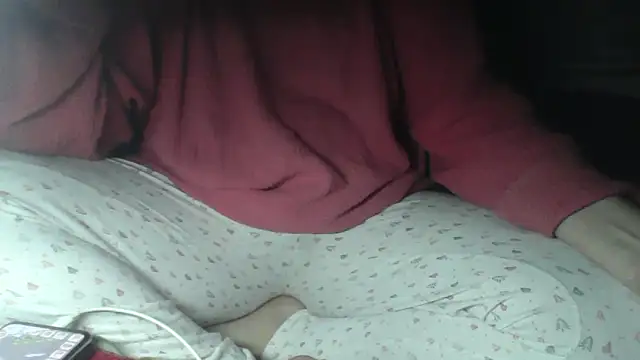 Alma Evelynne online show from February 2026 06:48:01 PM