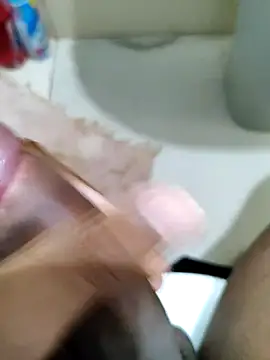 Snapshot of Arthu2r chatting on March 2025 02:14:01 PM Arthu2r online show from March 2025 02:14:01 PM