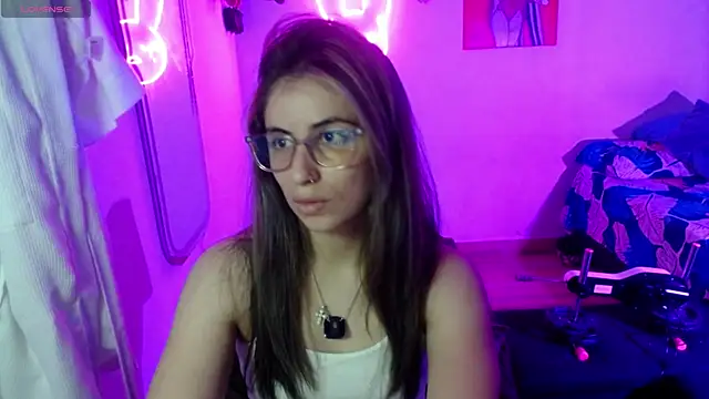 Snapshot of valentina_angel chatting on July 2026 03:09:02 AM valentina angel online show from July 2026 03:09:02 AM