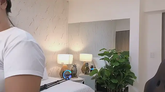 ava blue online show from February 2026 07:45:01 PM