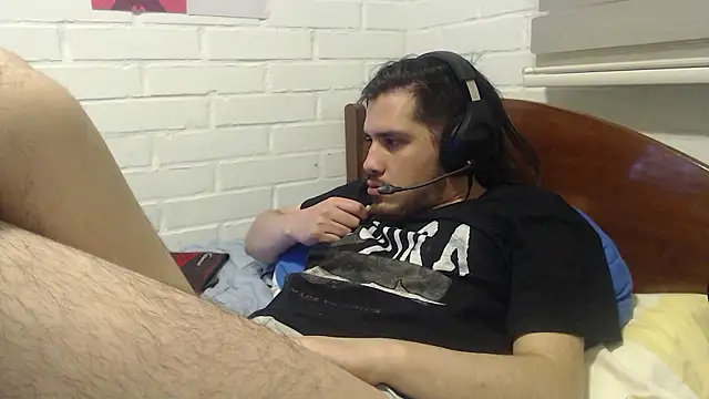 hung weeb online show from December 2024 03:15:01 AM