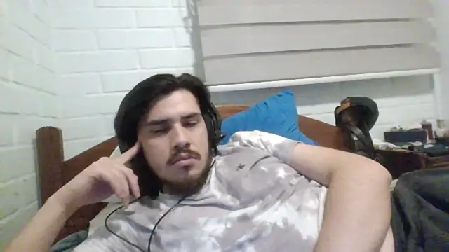 hung weeb online show from December 2024 03:38:02 AM