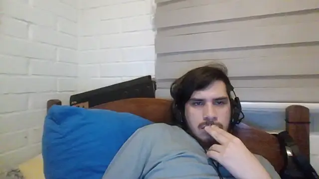 hung weeb online show from January 2025 03:22:01 AM