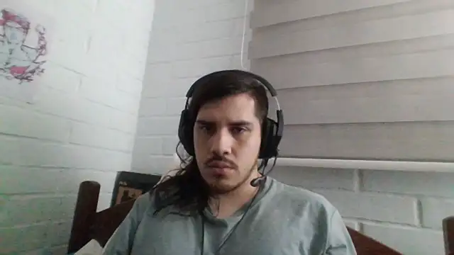 hung weeb online show from February 2025 01:02:01 AM