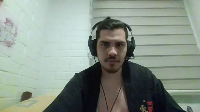 hung weeb online show from November 2025 03:34:01 AM