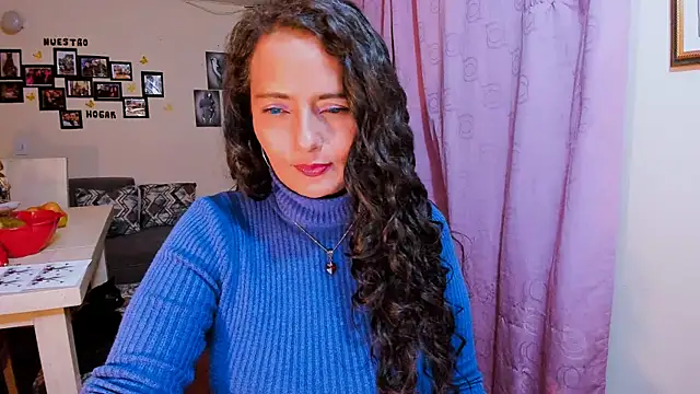 emma luxy online show from February 2026 11:41:02 PM