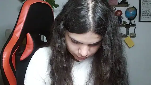 Nikkykora15 online show from February 2025 02:18:01 AM