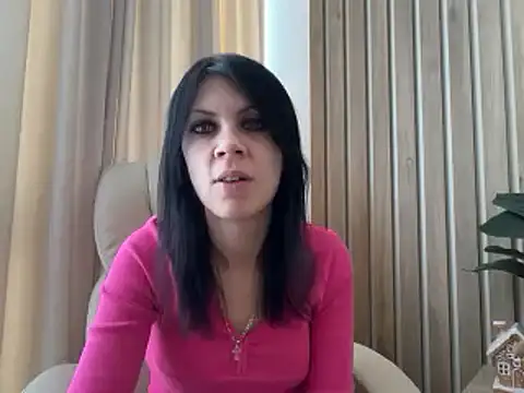 Snapshot of InjaAtHome chatting on January 2026 08:41:01 AM InjaAtHome online show from January 2026 08:41:01 AM