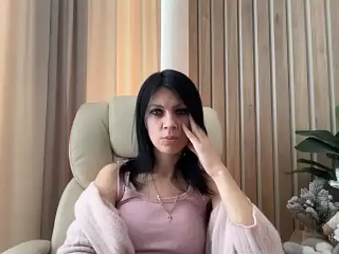 Snapshot of InjaAtHome chatting on February 2026 09:57:01 AM InjaAtHome online show from February 2026 09:57:01 AM