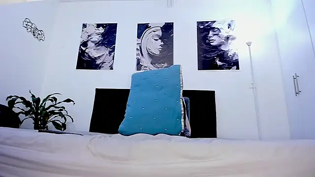 Eiden allenx online show from November 2025 03:01:02 PM