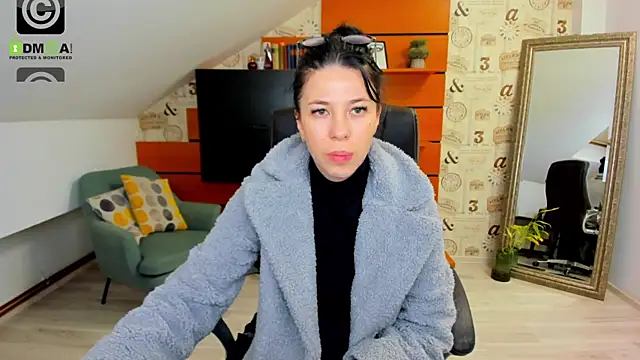 EmillyTaylor online show from January 2025 03:41:01 AM