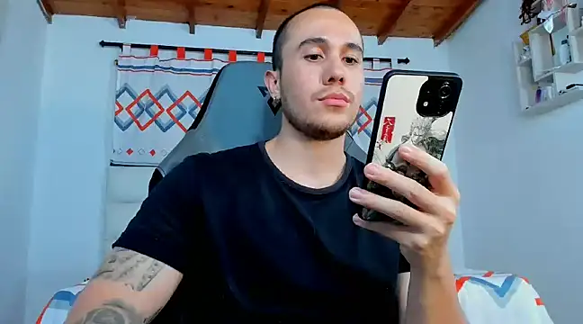 juan  jimenez online show from March 2025 04:14:01 AM